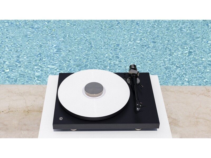 Pro-Ject Debut PRO B Turntable (Satin Black) with Pick It PRO Balanced Cartridge - Image 5