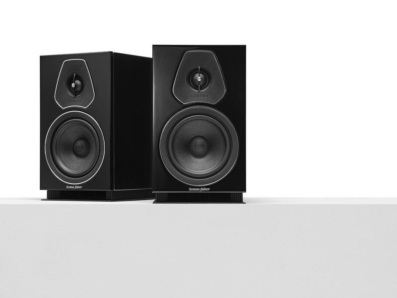 Sonus Faber Lumina II Bookshelf Speaker Pair Piano Gloss Black - Image 3