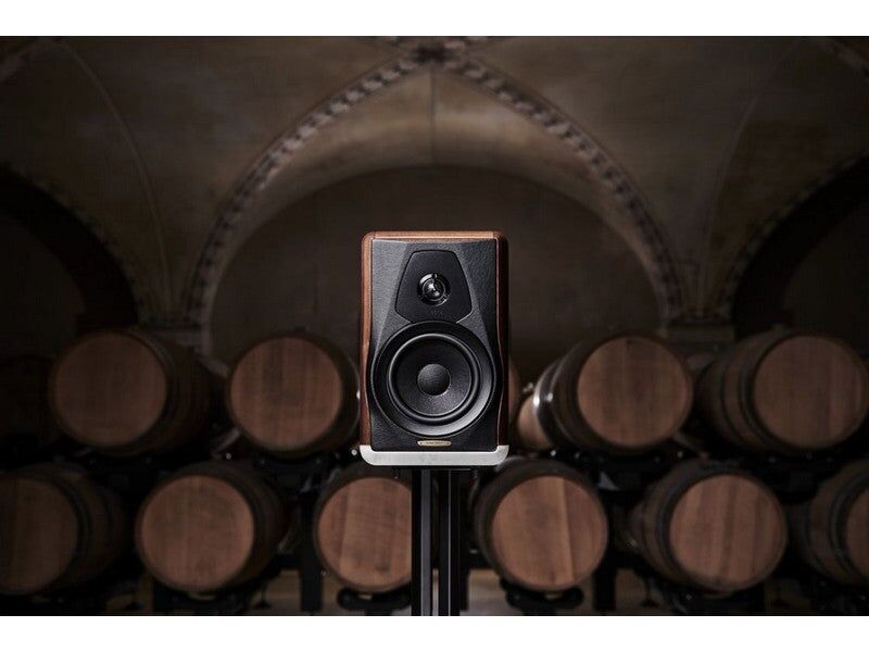 Sonus Faber Electa Amator III Speaker Pair Walnut - Image 5