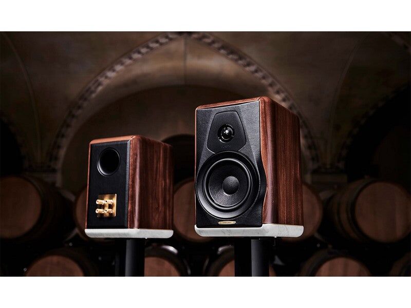 Sonus Faber Electa Amator III Speaker Pair Walnut - Image 6