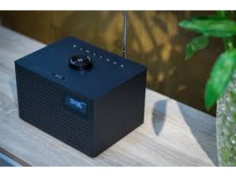 Geneva Acustica Lounge Radio FM/DAB+ BT Speaker Line-in Alarm Clock Black - Image 9