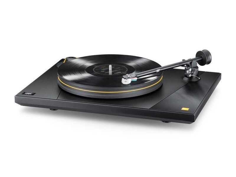 MOFI UltraDeck + Premounted MasterTracker Cartridge Turntable