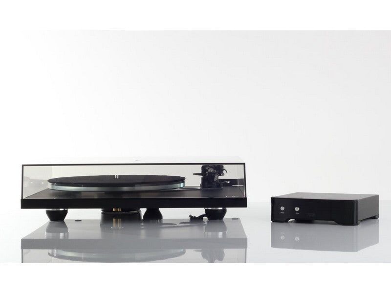 Rega Planar 6 Turntable Black with Nd5 MM Cartridge
