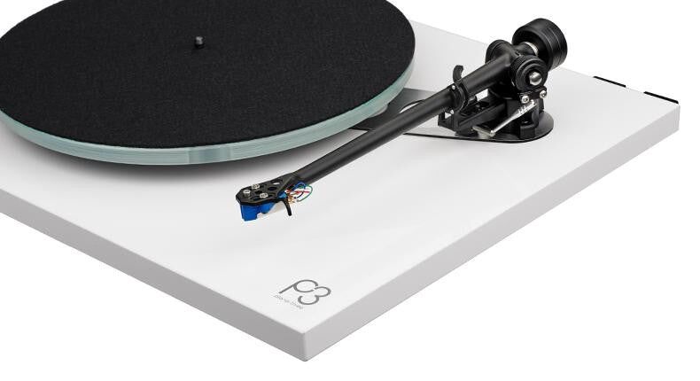 Rega Planar 3 Turntable Gloss White - Image 3