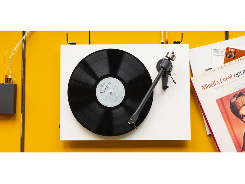 Pro-Ject T2 Super Phono Turntable with Ortofon 2M Red Cartridge - Image 6