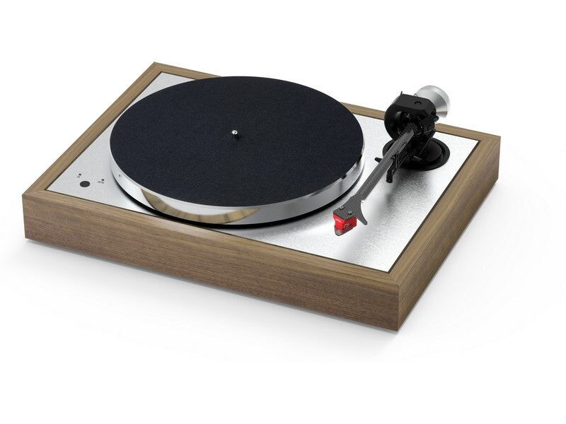 Pro-Ject The Classic Evo Turntable Walnut with pre-fitted Ortofon 2M Silver Cartridge