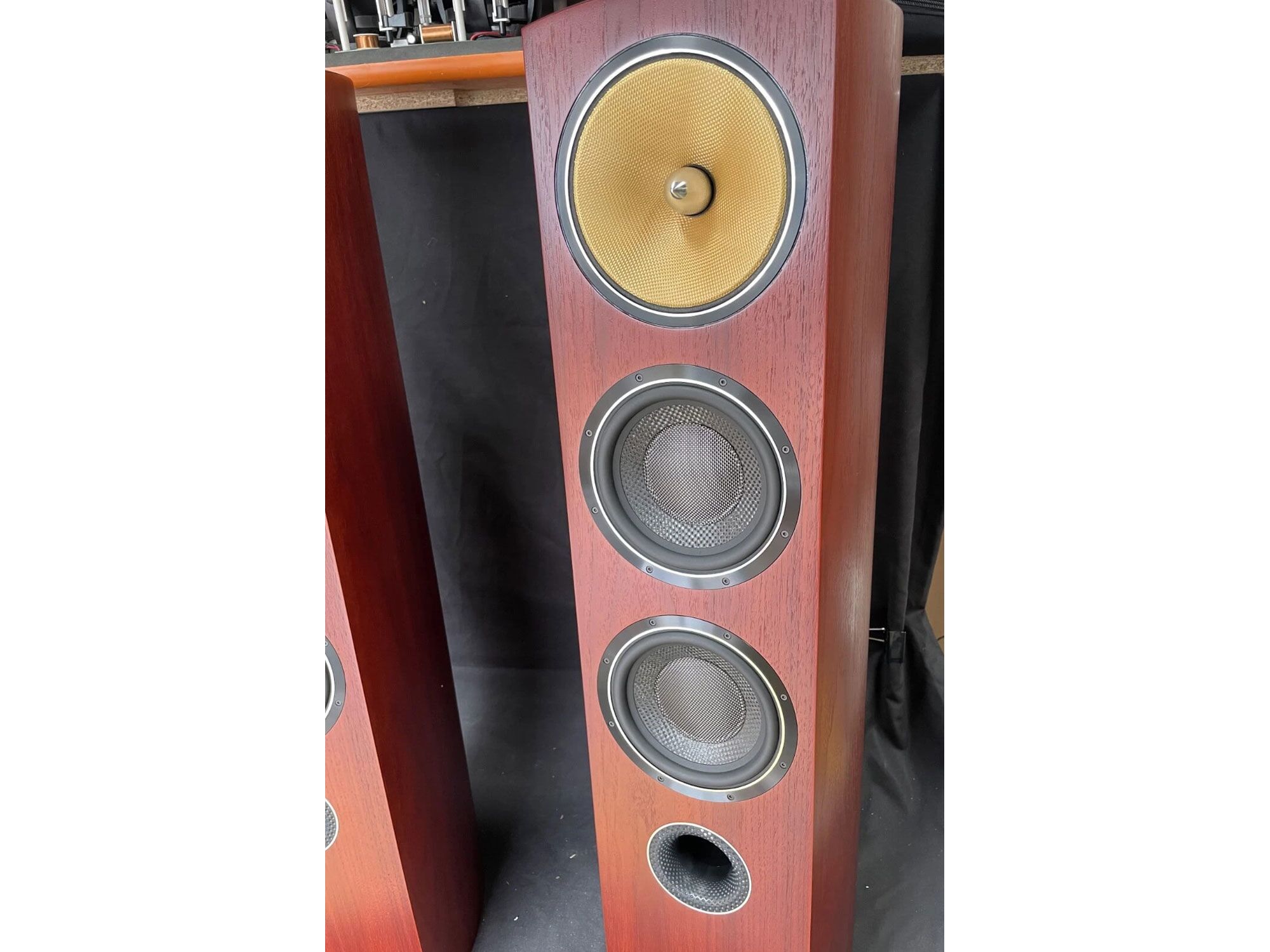 D804 Diamond Series