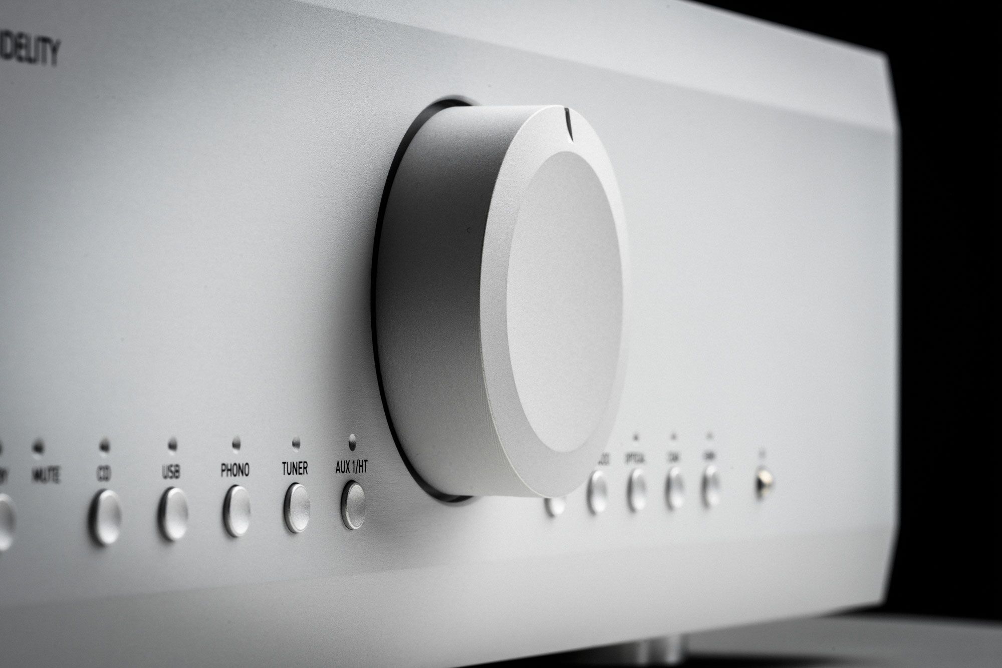 Musical Fidelity M6xi Integrated Amplifier - Image 4