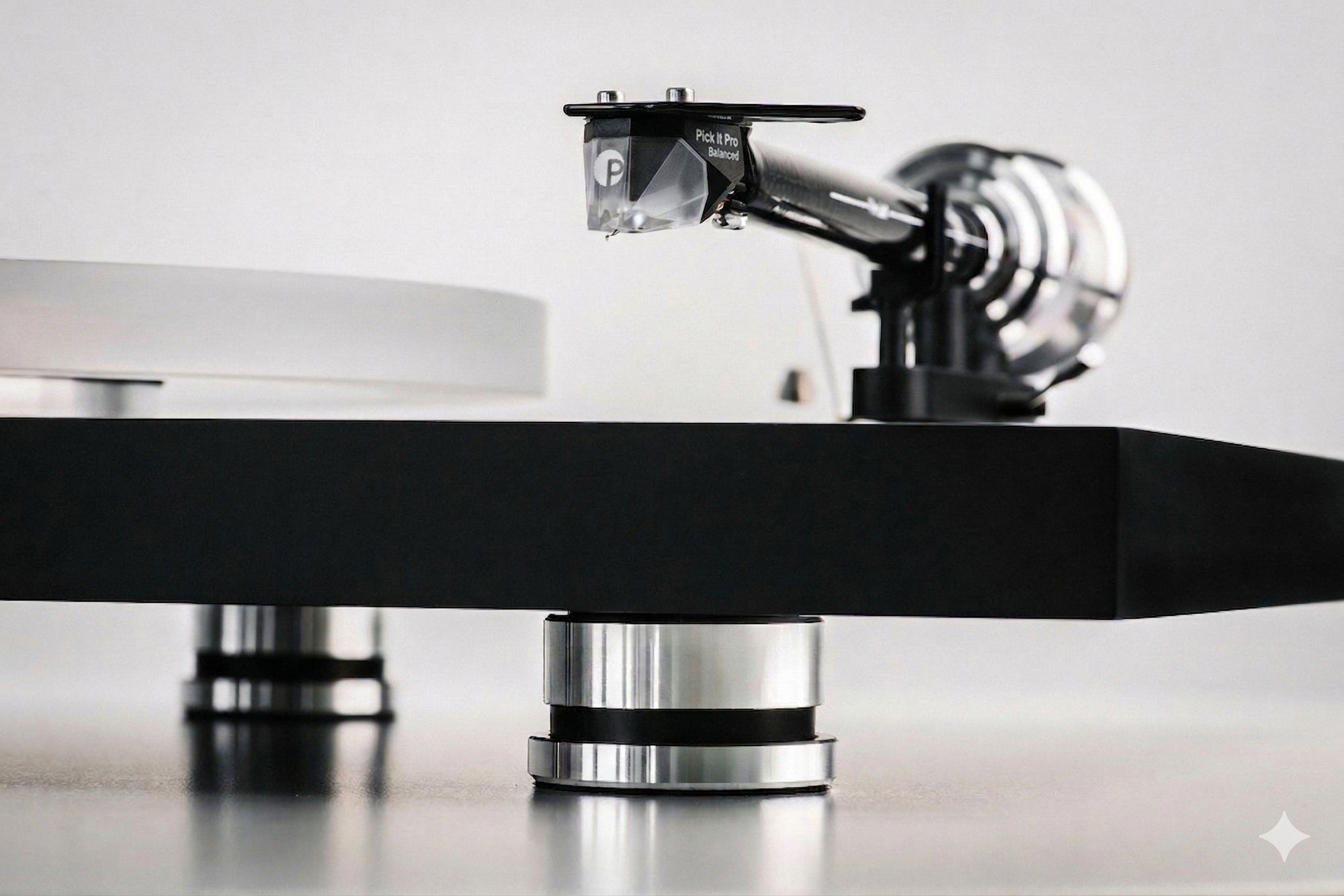 Debut Reference 10 Turntable