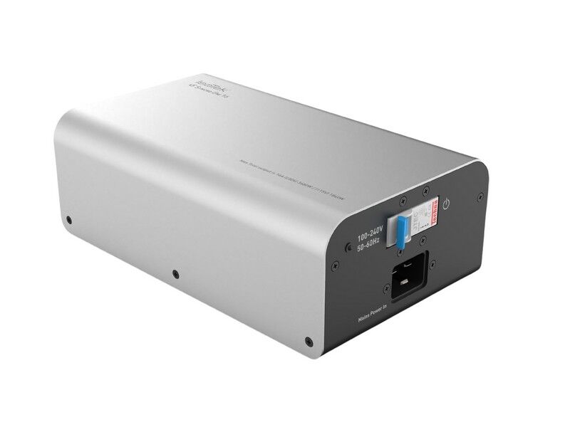 IsoTek V5 Syncro Uni 16 DC Blocker Silver - Image 2