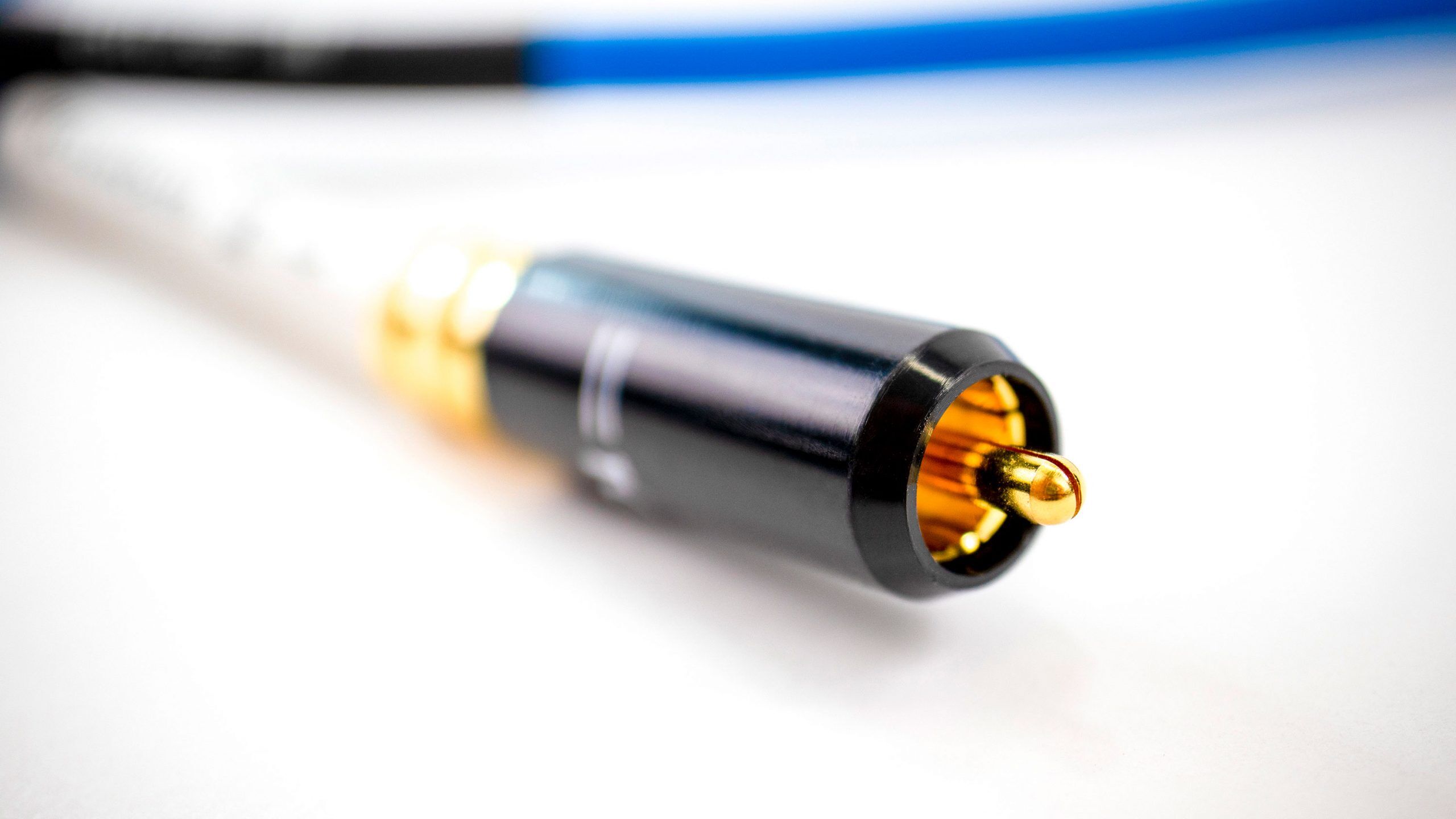 Tellurium Q Blue II Waveform II Digital RCA Cable (1m) - Image 3