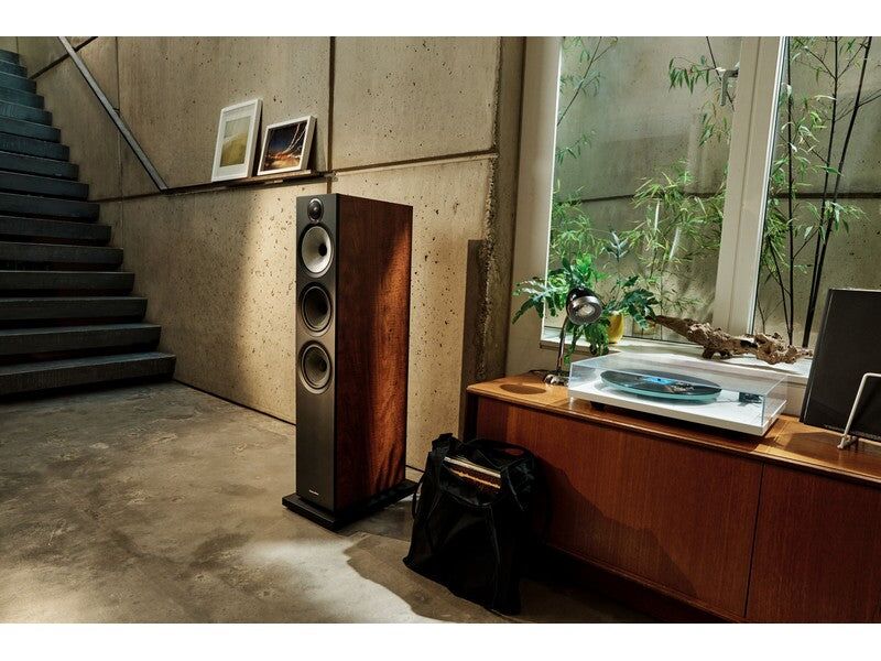 Bowers & Wilkins 603 S3 3-way Floorstanding Speaker Pair - Image 14