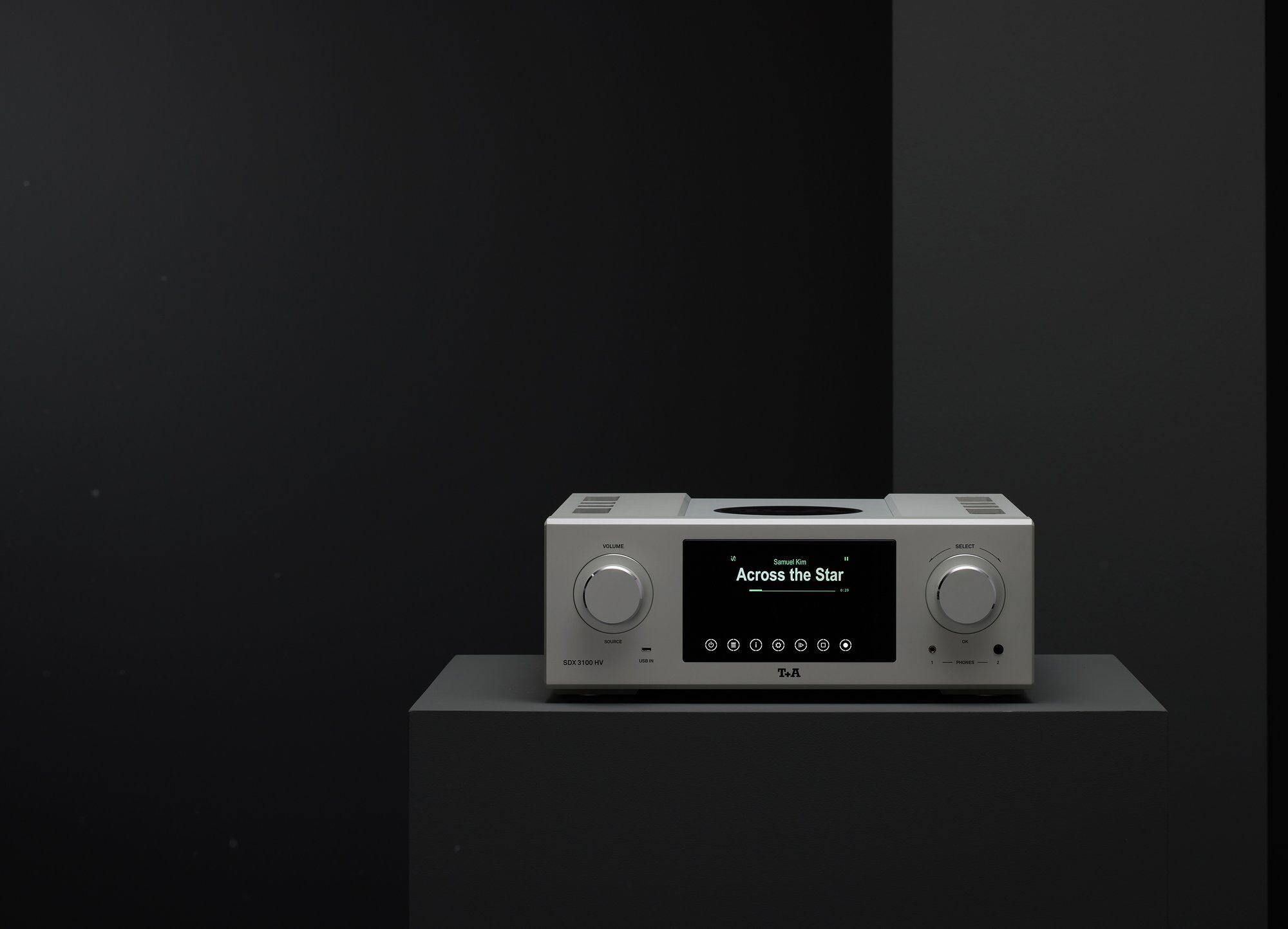T+A SDX 3100 HV Reference Streaming DAC / Preamplifier - Image 5
