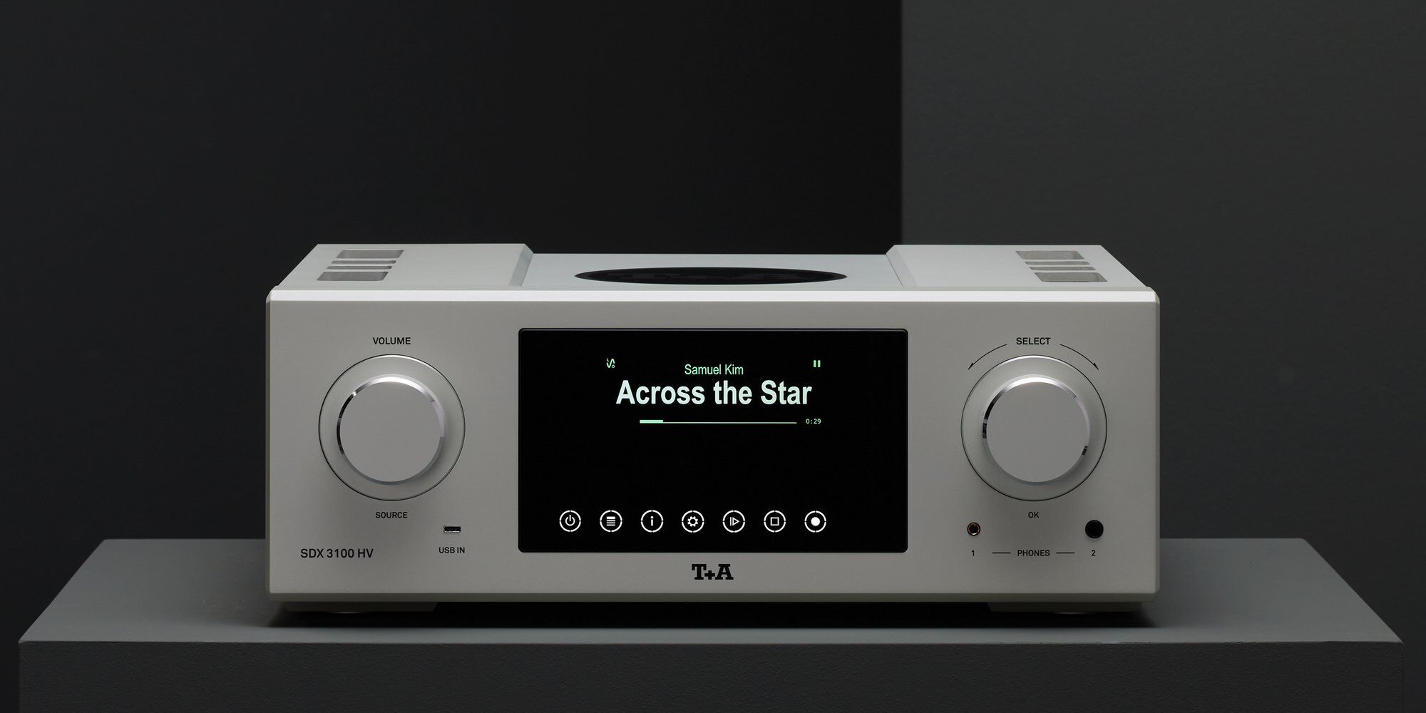 T+A SDX 3100 HV Reference Streaming DAC / Preamplifier - Image 4