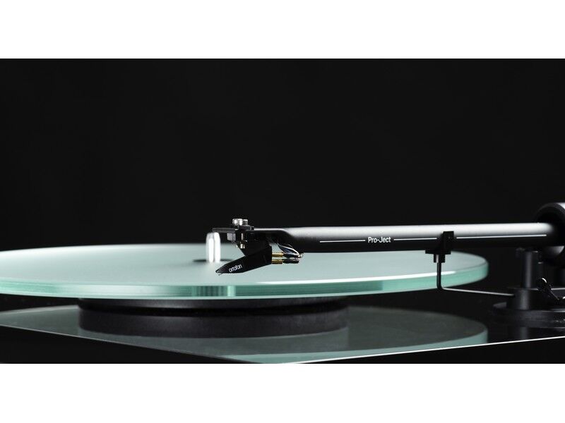 Pro-Ject T1 EVO Phono Turntable with Ortofon OM 10 Cartridge - Image 5