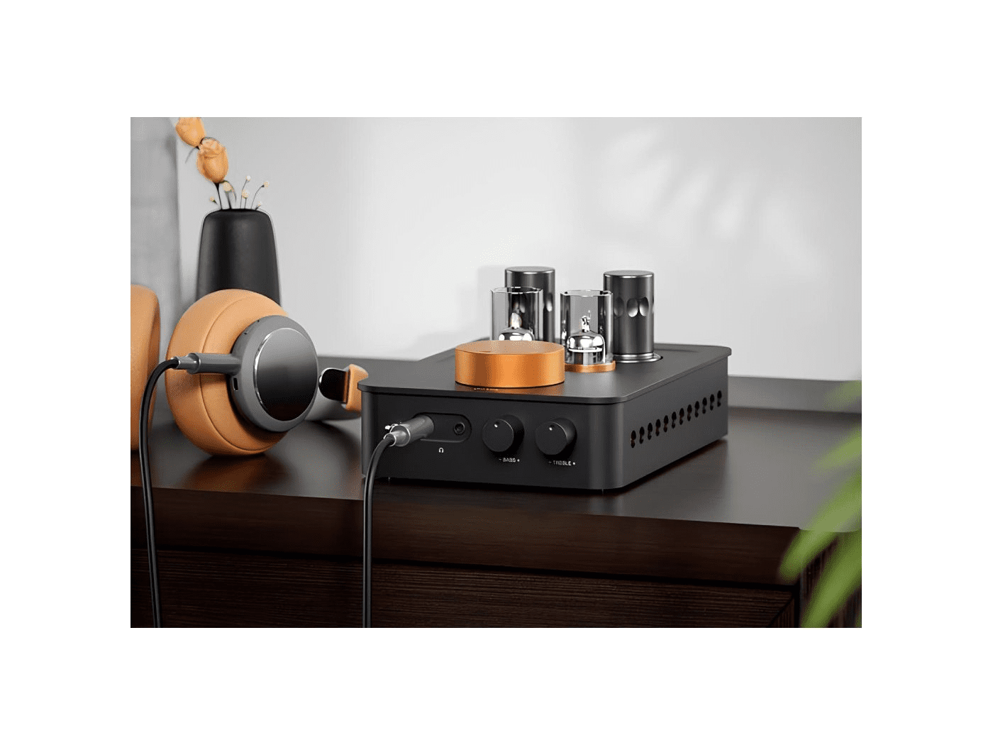 GR70 Tube Headphone Amp