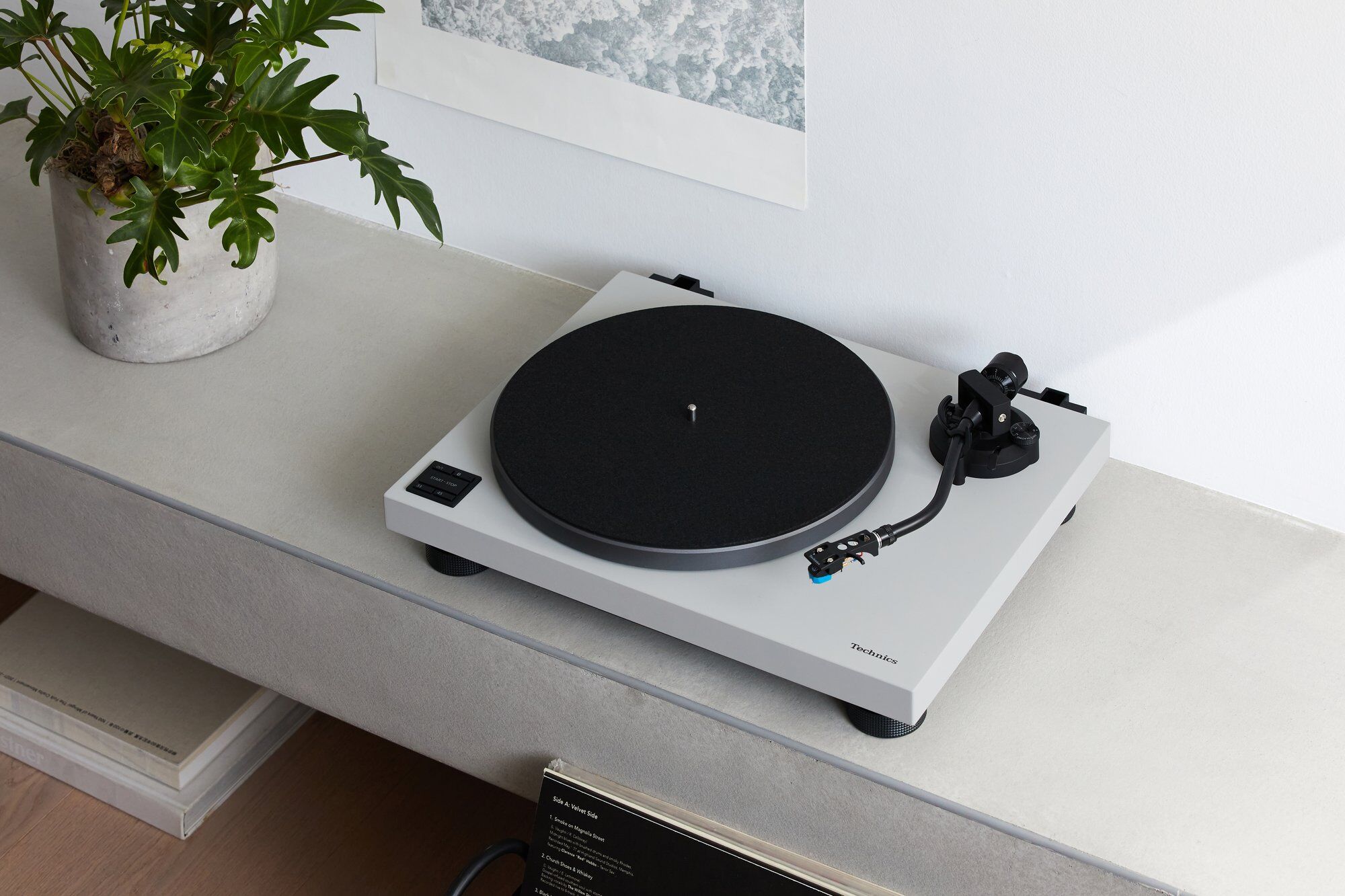 SL-40CBT Grey